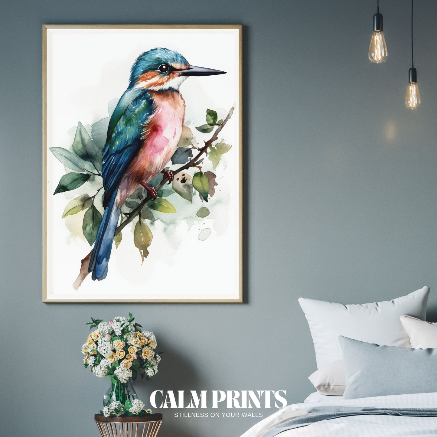 Nature-inspired watercolour of a kingfisher with soft feathered details
